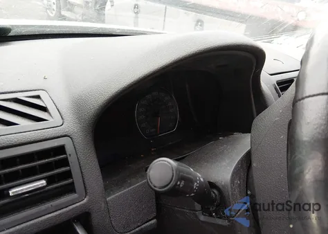 2010 Ford Fusion Hybrid from USA, damaged, VIN 3FADP0L33AR380512